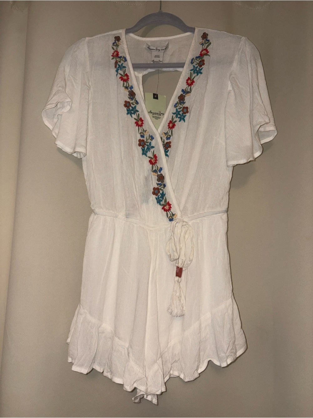 American Rag White Lightweight V-Neck romper with Tag Small